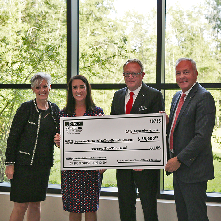 Left to Right: Michele Rupar- Smith, Michelle Davis, Tracy Joiner, and Mark Anderson.